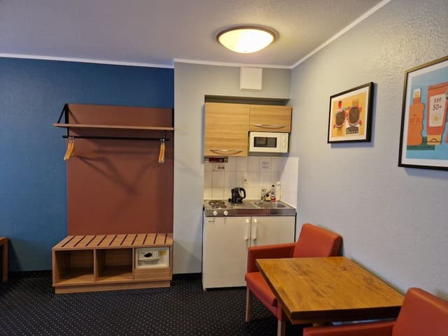 Suite, 1 Bedroom (with Kitchen Area)