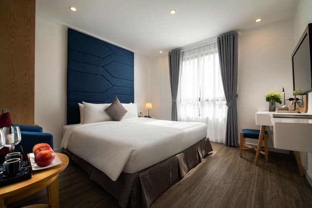 Deluxe Double Room, City View