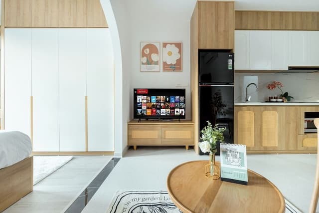 Executive Studio