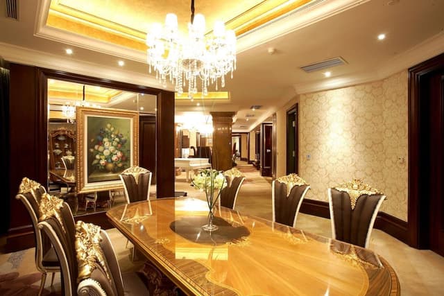 Presidential Suite, Smoking