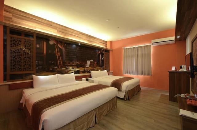Standard Twin Room - No Parking