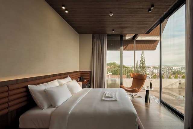 Premium Apartment, Hill View