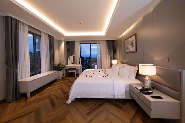 Executive Suite