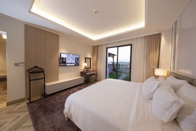 Grand Suite, Garden View