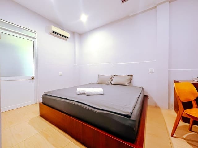 Standard King Room