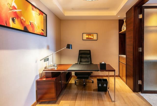 Suite, 1 Bedroom, Lake View