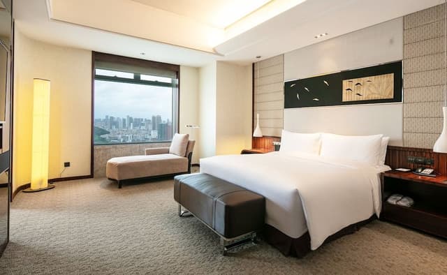 Suite, 1 Bedroom, Lake View