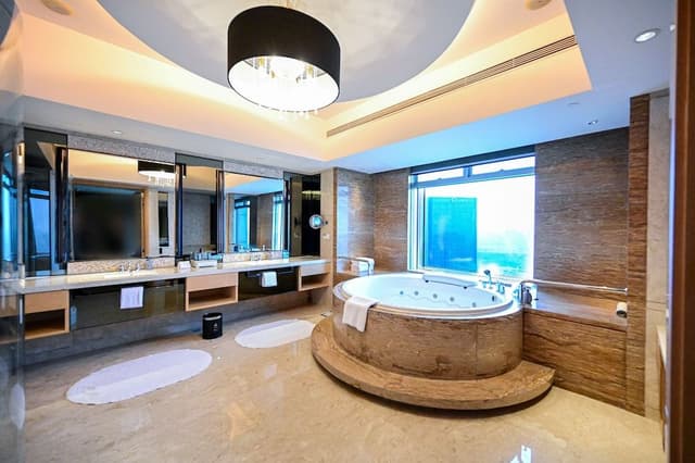 Presidential Suite