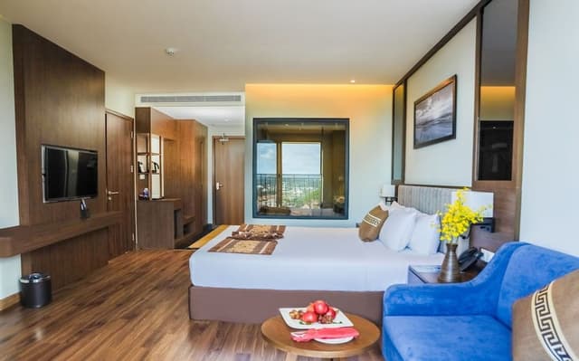 Deluxe Family Connecting Room with Seaview