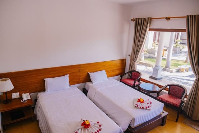 Superior Room, Garden View