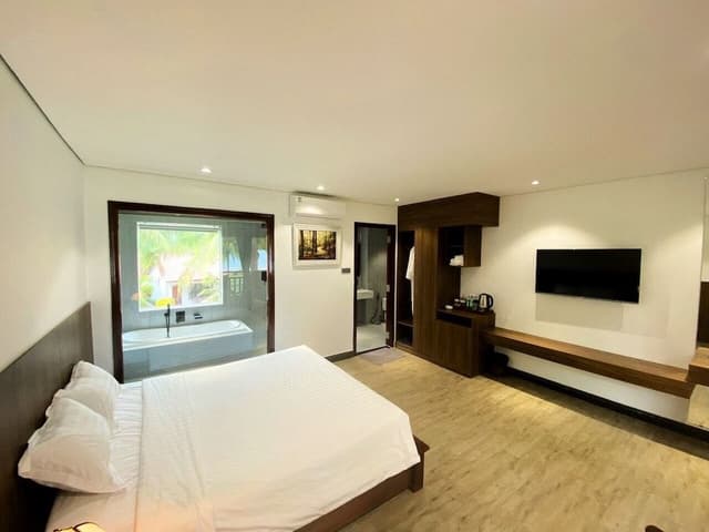 Bungalow Suite, Beachfront