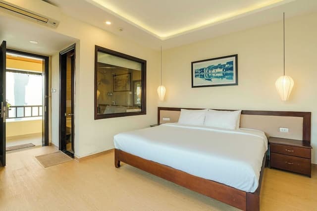 Deluxe Double Room, 1 Queen Bed, Balcony
