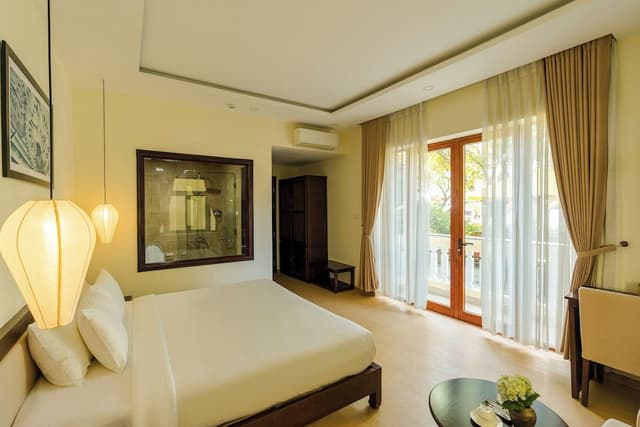 Luxury Double Room, 1 Queen Bed, Balcony, City View