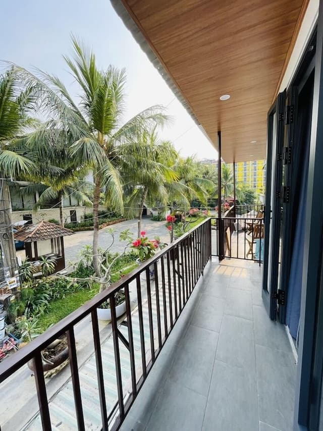 Deluxe Room, Balcony