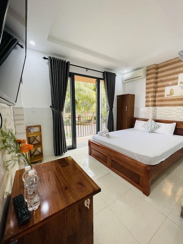 Deluxe Room, Balcony
