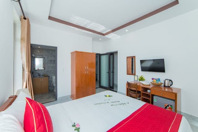 Deluxe Double Room, Pool View