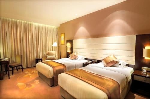 Deluxe Twin Bed