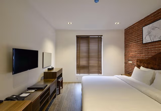 Superior Double Room, City View