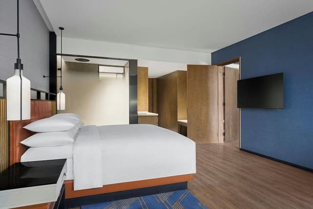 Deluxe Room, 1 King Bed