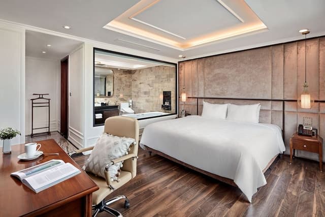 Presidential Double Room, 1 Bedroom, Kitchen, Park View