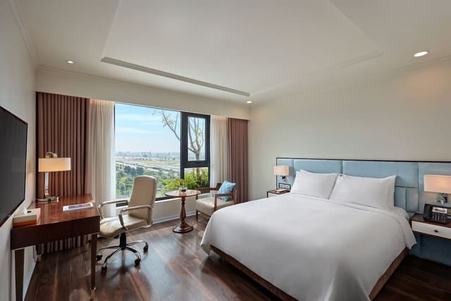 Deluxe Double Room, City View