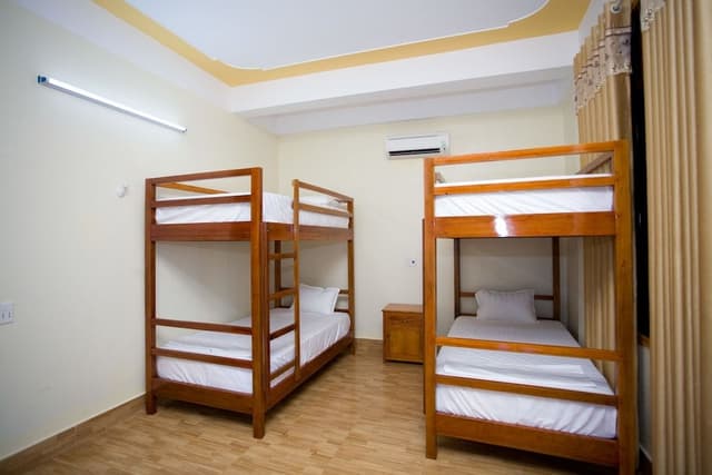 Deluxe Mixed Dorm Bed