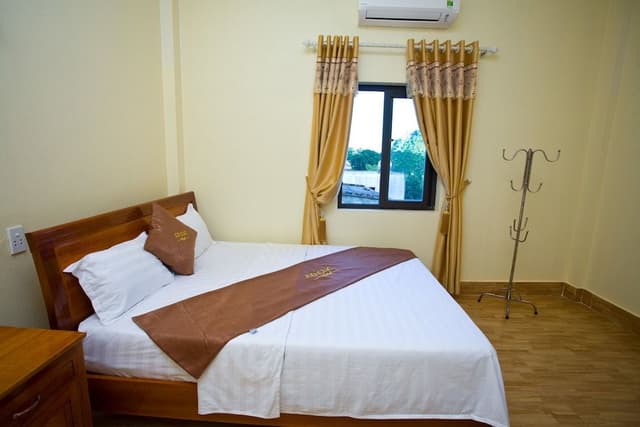 Deluxe Double Room, Garden View
