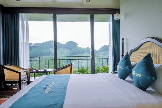 Bungalow, Balcony