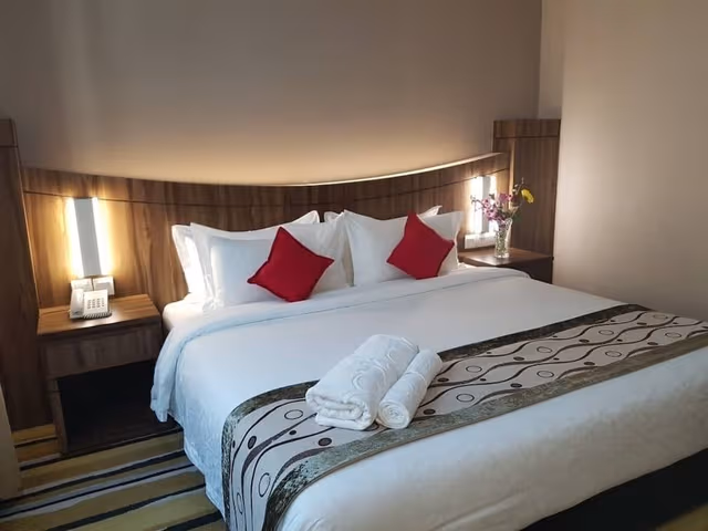 Superior Room, 1 King Bed