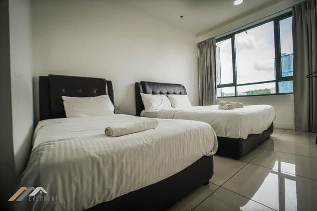 One Bedroom Apartment - Balcony