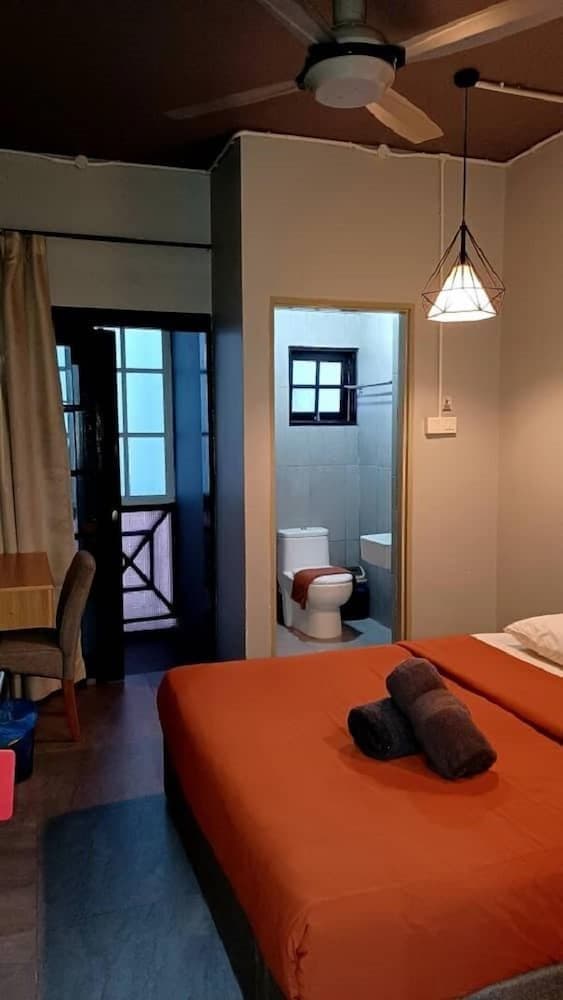 Basic Double Room