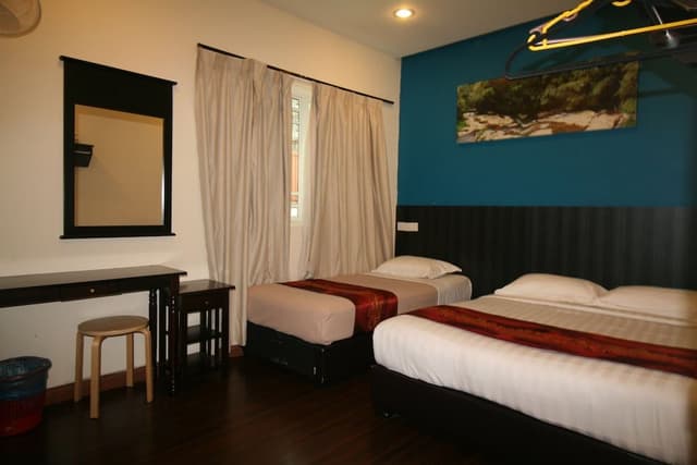 Triple Room