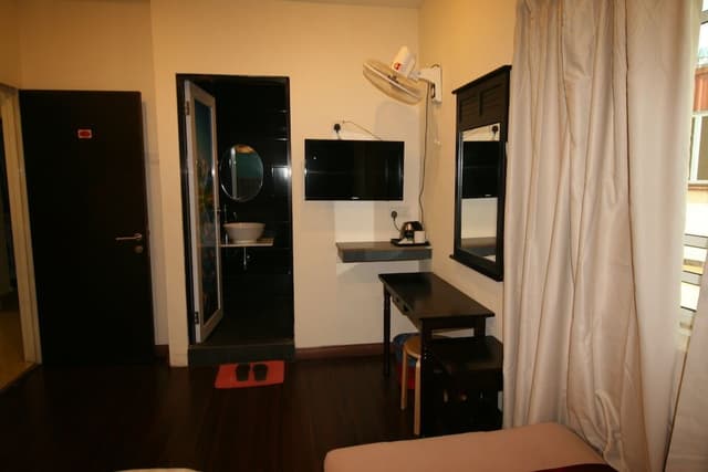 Triple Room