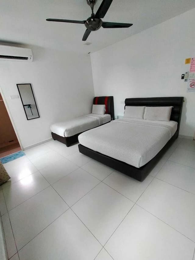 Basic Triple Room