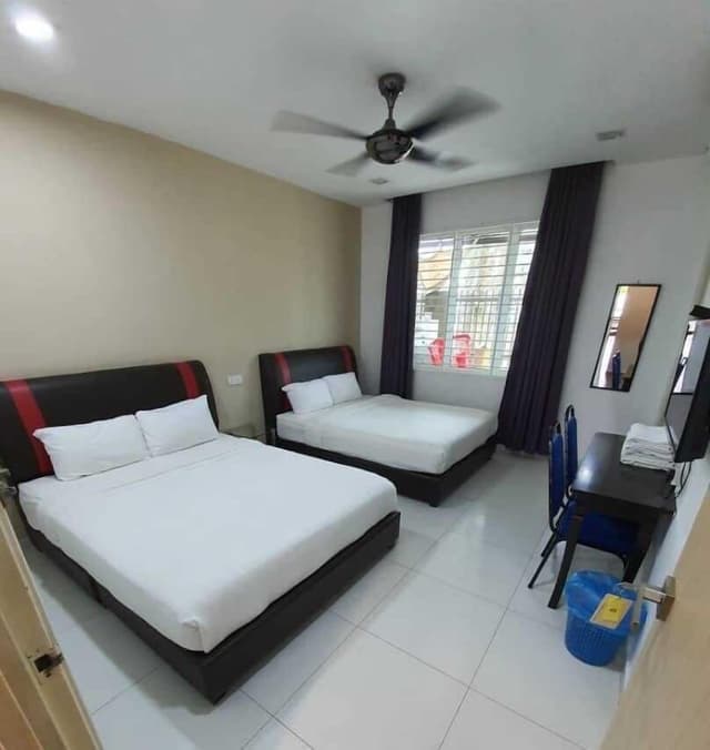 Basic Quadruple Room