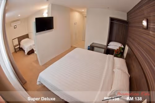 Super Deluxe