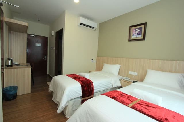 Deluxe Twin Room