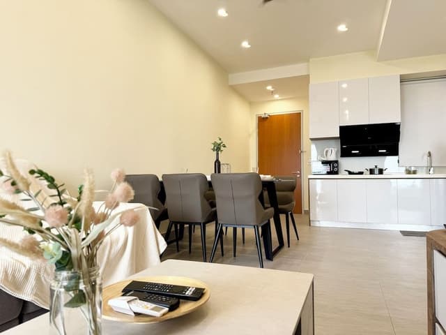 Deluxe Apartment