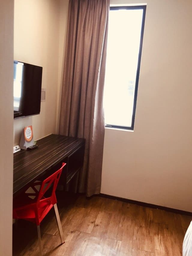 Deluxe Room, 1 Queen Bed