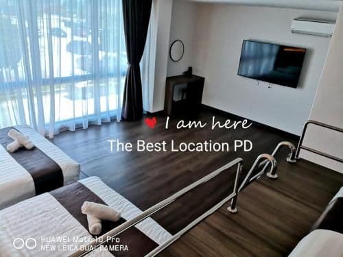 Family Room with Private Bathroom