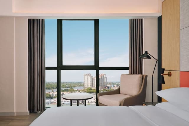 Superior Room, 1 Twin Bed, City View