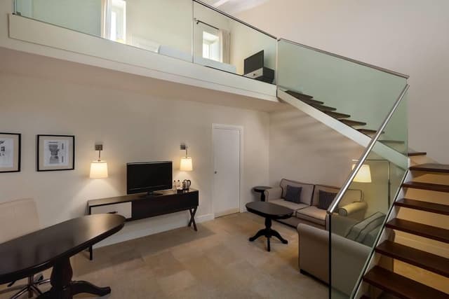 Suite, 1 Queen Bed with Sofa bed