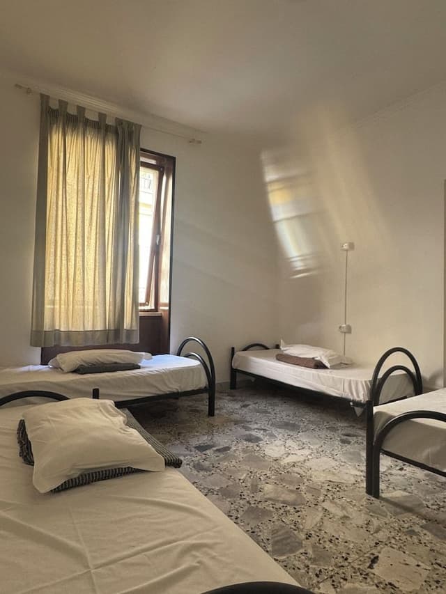 4 Single Bed Female Dorm with Private Bathroom