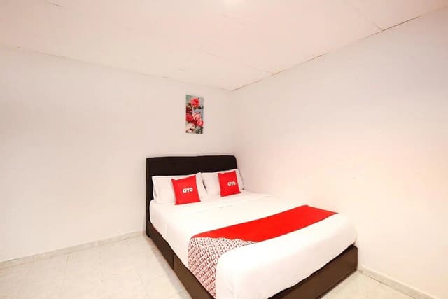 Deluxe Room, 1 Queen Bed
