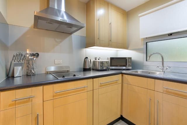 Studio Apartment