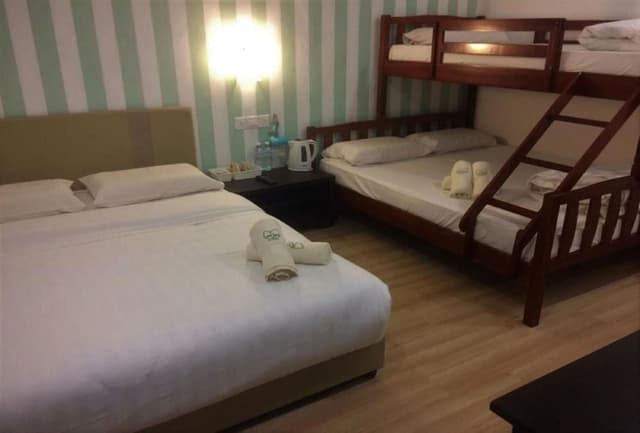 Family Triple Room, 1 Bedroom, City View