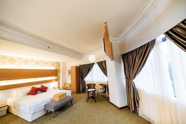 Suite Room