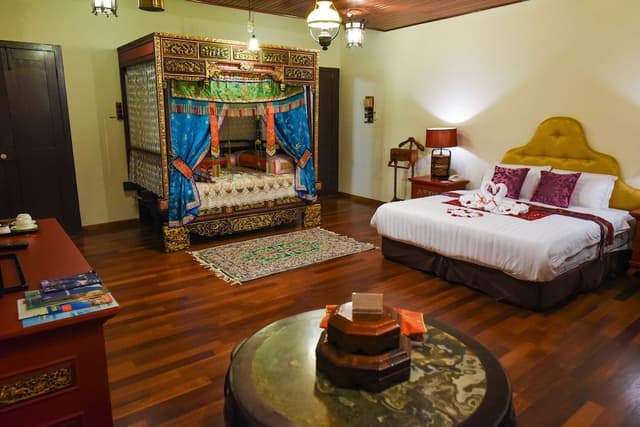 The Grand Heeren Suite
