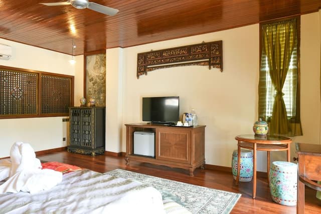 The Grand Harbour Suite