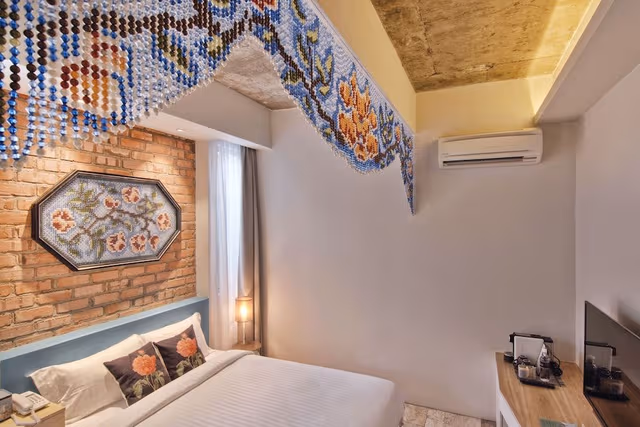 Standard Room, 1 Queen Bed